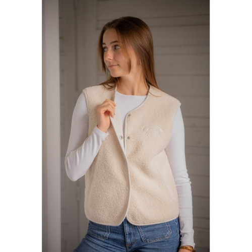Vesta Charline Penelope 