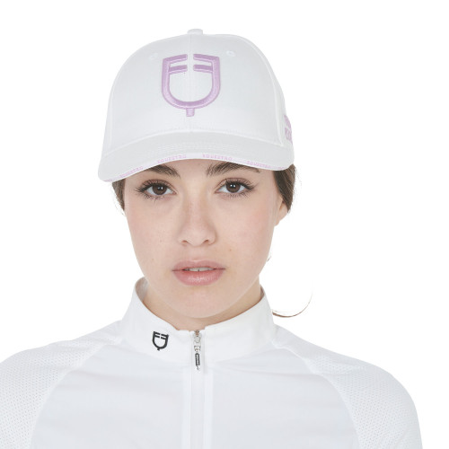 Equestro Cap